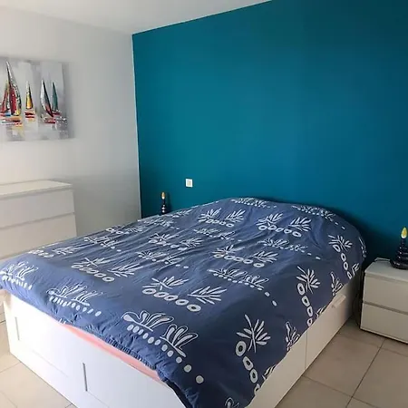 Beau T3 - Meuble Classe 3*- Vue Degagee Sur Marina *