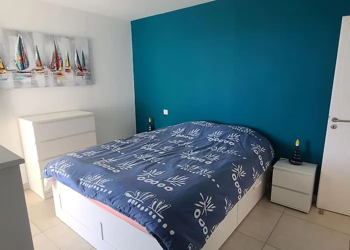 Beau T3 - Meuble Classe 3*- Vue Degagee Sur Marina *